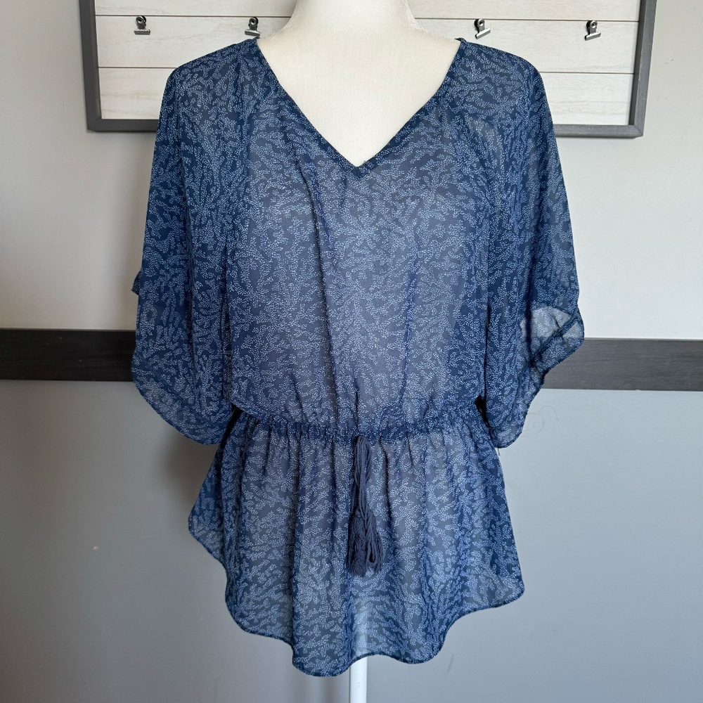A.N.A dolman short sleeve v-neck flutter tie waistband size medium transparent - Picture 3 of 13